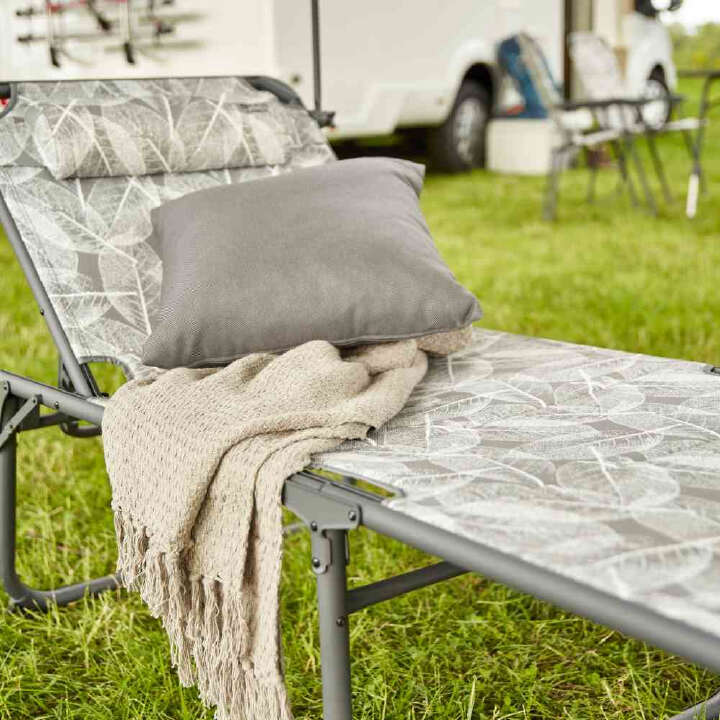 SIENA GARDEN Campingliege RPET